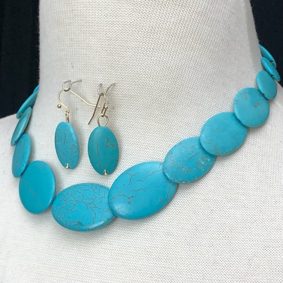 Turquoise Stone Oval Disks Necklace Earrings Set - Picture 3 of 3